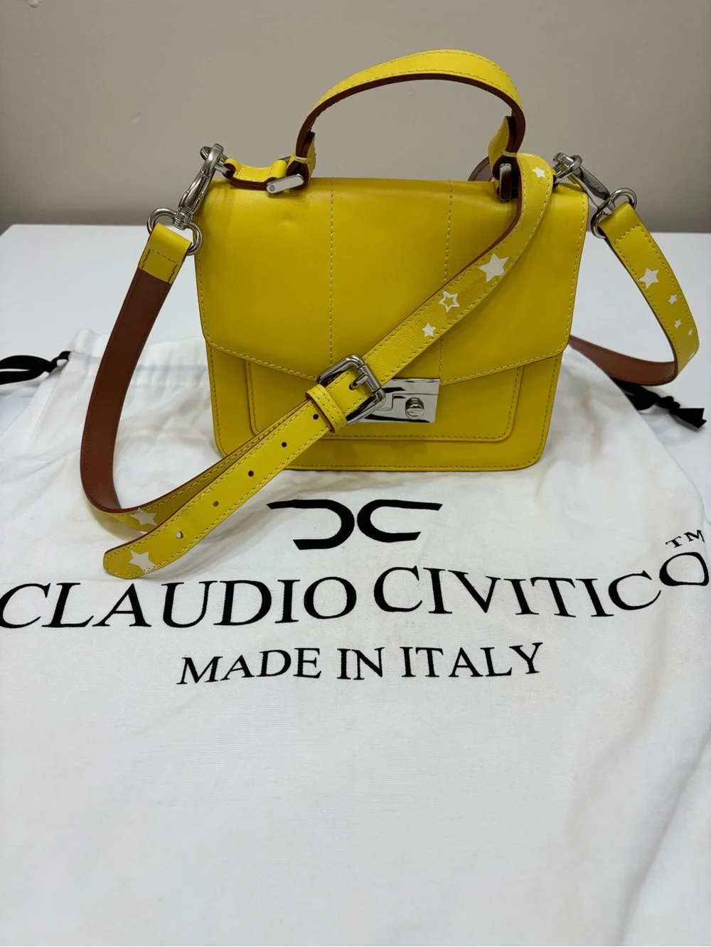 💛 Claudio Civitico “Atae” Yellow Leather Crossbody – Special Edition